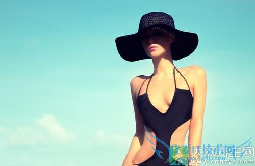 Ů��һ���ܻ�����������(2)