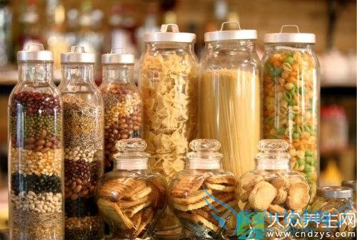 �и��ܳ�СʳƷ��