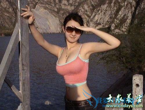 Ů���ഺ�ھ����Ĵ󼲲� �ʹ���״��쳣(4)