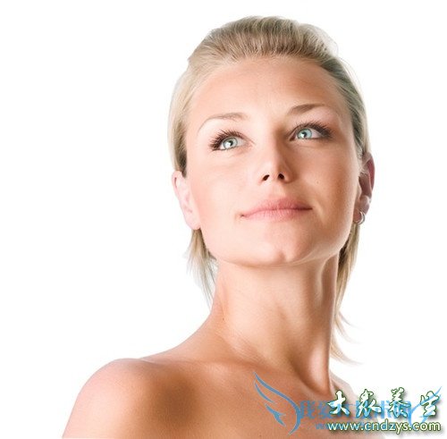 ���ɲ�֪������Ů���¾��˴�����(1)