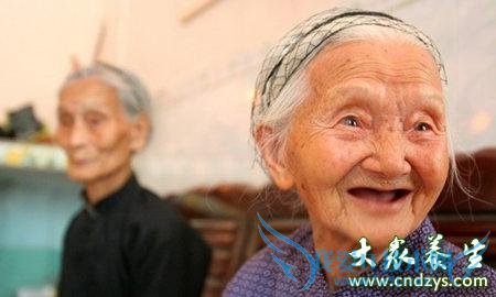 ��˥��ʳƷ�����ʵ�ֲ��ϵĴ�˵��(3)