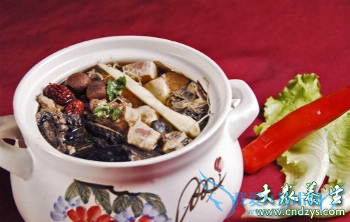 �����ܺ��ڼ�����