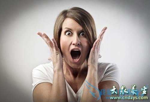 ��Ц���׳�����!10����������ϰ����Ů��Խ��Խ��(1)