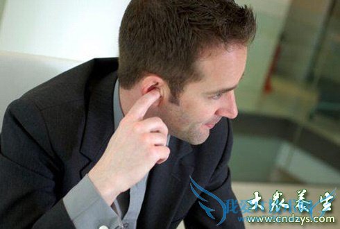 6�ֱ��ְ�ʾ���˴���������(4)