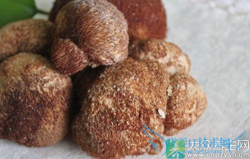 ��Ѫѹ�ܳԺ�ͷ����