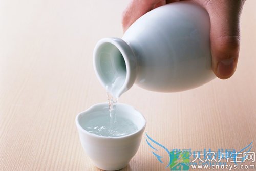 Ƥ�������ܺȰ׾���  