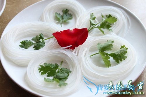 �������ܳԷ�˿��