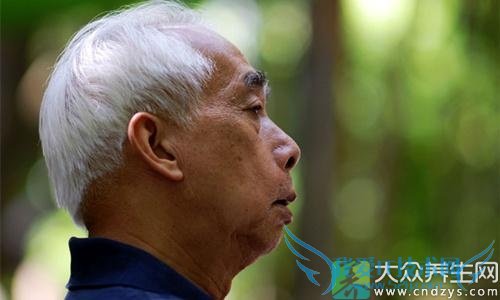 �ж���֢״������