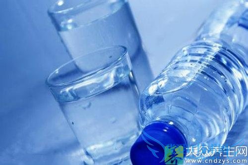 ��Ѫѹ�ܺȴ���ˮ��