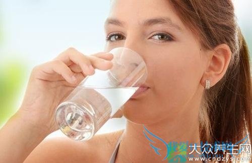 �β���Ƥ���� Ů���������15��(4)