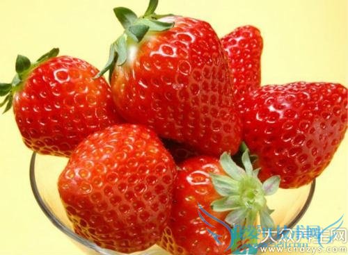 Ϊɶ��ݮ�������ʺ�Ů�˳Ե�ˮ��(1)