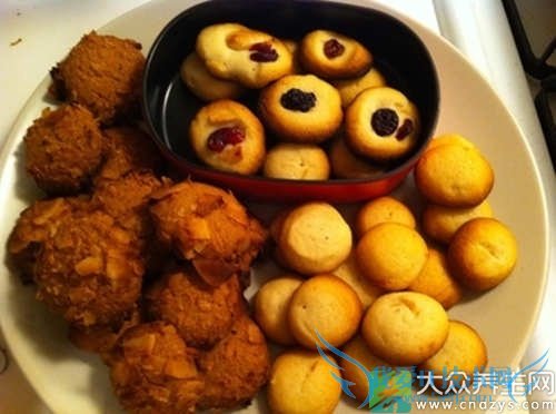 �������ܳԱ�����