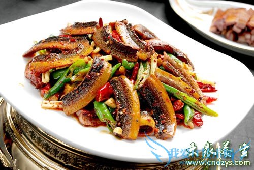 �������ٻ��У��߼������㻳�ϴ���������(1)