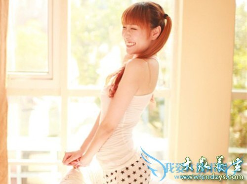 �����Ů��˽����ı���  (1)