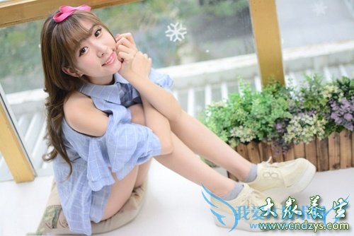 Ů�Լ�����ǻ�����ƵľŴ�����(9)