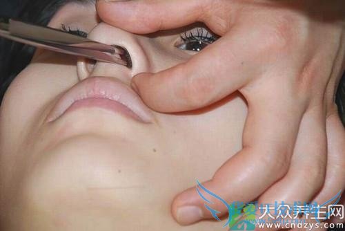 ��Ц��������ʧ�� Ů�Խ������ݺ���(9)