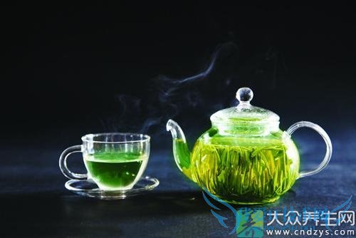 4����ϰ����Ů�˴治סѪ(5)