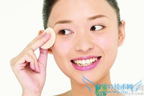 4����ϰ����Ů�˴治סѪ(6)