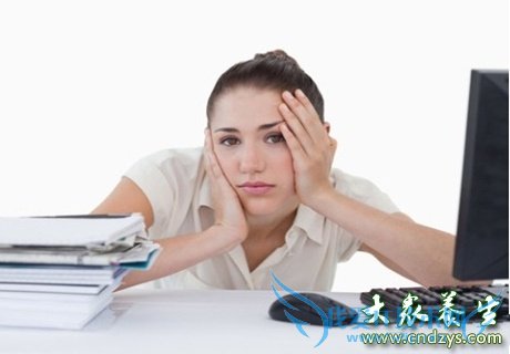 ���裡Ů�Ծ���������Ѫ��(4)