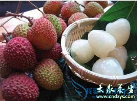 ���׻��߼��俵����Ӧѡ����ЩʳƷ?  (3)