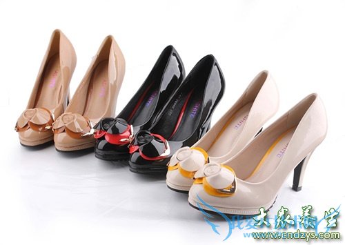 Ů�˴�Ь���ɲ�֪��8�����  (7)