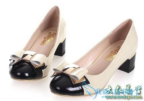 Ů�˴�Ь���ɲ�֪��8�����  (3)