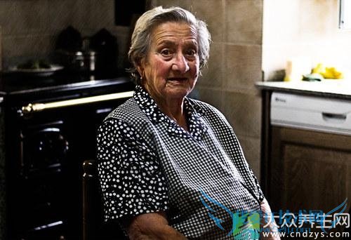 ���˳մ�֢������