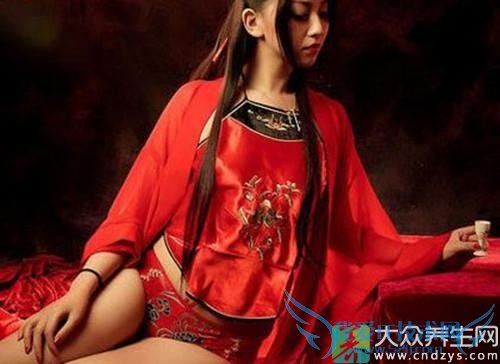 �Ŵ�Ů�˾�����˽���ع�:����һԡ ���ұ���(5)