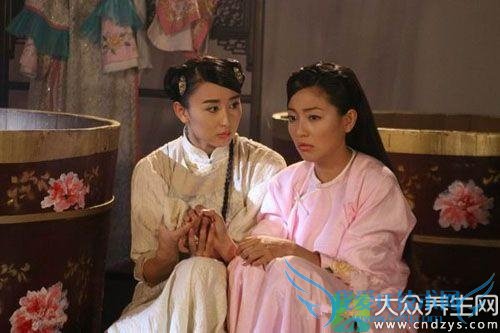 �Ŵ�Ů�˾�����˽���ع�:����һԡ ���ұ���(4)