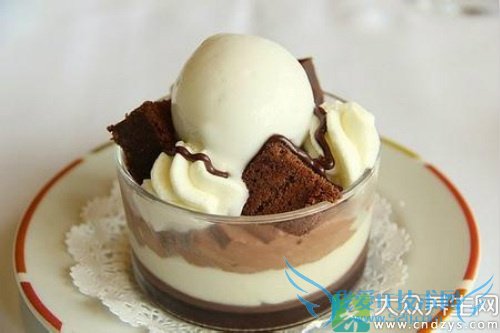 �����ܳԱ������