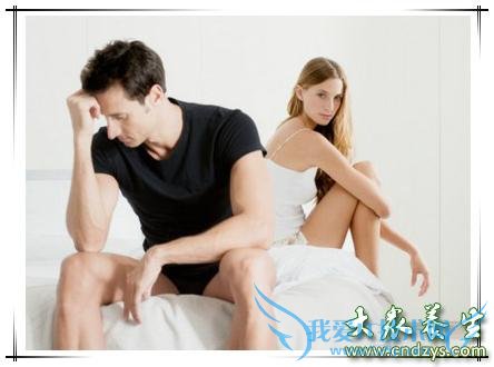 ��������İ˴����֢״�����˽���