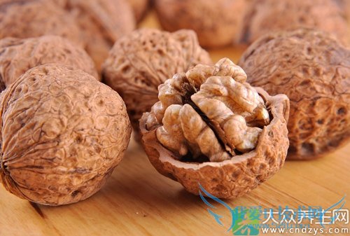 ��Ѫѹ�ܳԺ�����