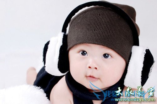 ����3��ǰ����ĸ�м���8����(2)