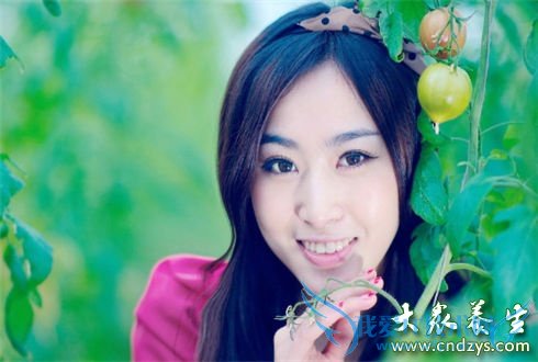 Ů����������˥�ϵ�4��λ(3)