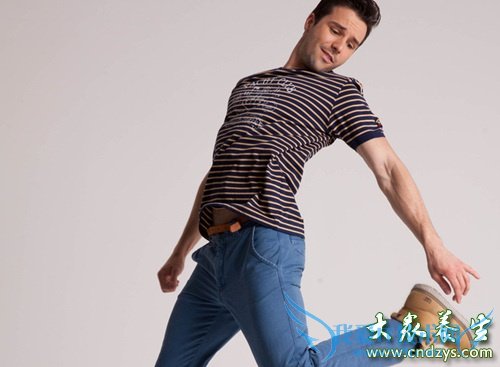 ���˵ľ��ӿ��Գ���  