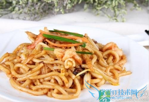 �����ܳ��ڶ�����