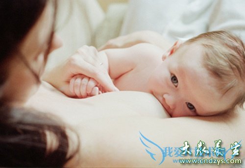 ��������ʱ��ҧ��ͷ ����ô�� (1)