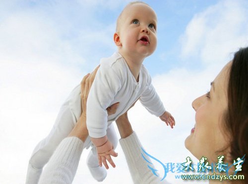 ���裡С������ʳ��̫�����½���(2)