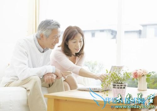 ��������ĩ�ڷ��׵�֢״ 