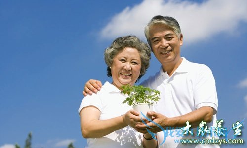 �����˵�Ѫ�ǻ��Ե�֢״