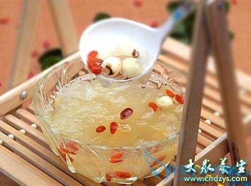 �¾�������һ���Ǹ��Ʋ�(5)