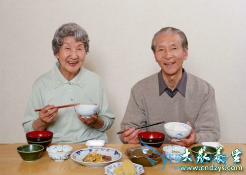 �����������ϰ���ƶѪ��ʲô��