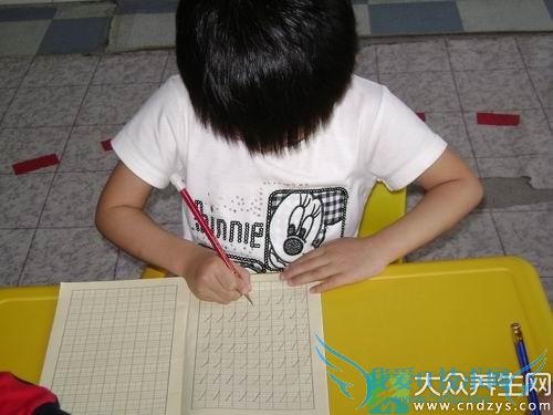 �շ���ͯ���ӵ��Ĵ�ԭ��(3)