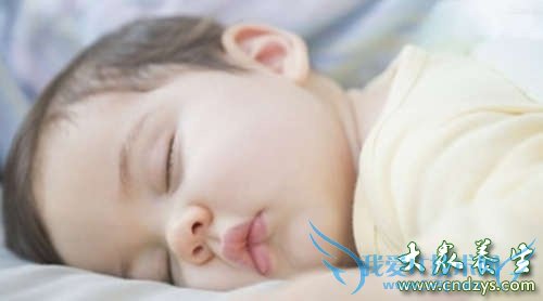 һ���µı�����˯����ô��