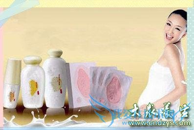 �и����õĻ�ױƷ������ĳЩ��ױƷ�а������к���ѧ�ɷ�(1)