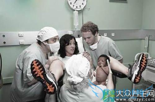      ����!Ů���ڲ��������Щ������(1)