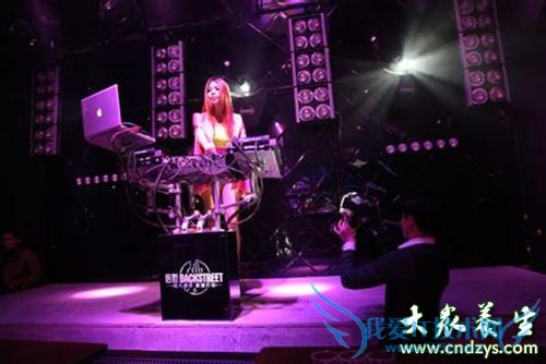 �Ĵ��ϰ ���˵Ľ���ɱ��(4)