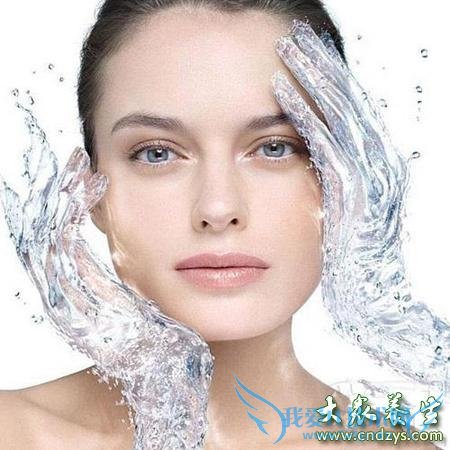 ��HOT���ݻ�������  ����һƿ��ױˮ��N���÷�(2)