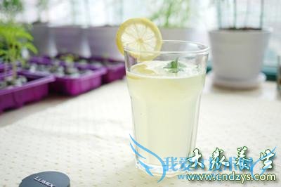 �и�������ˮҪע����Щ���ʲôʱ�������ˮ�ã�(1)