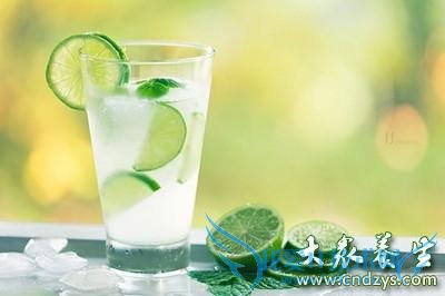 �и�������ˮҪע����Щ���ʲôʱ�������ˮ�ã�(2)